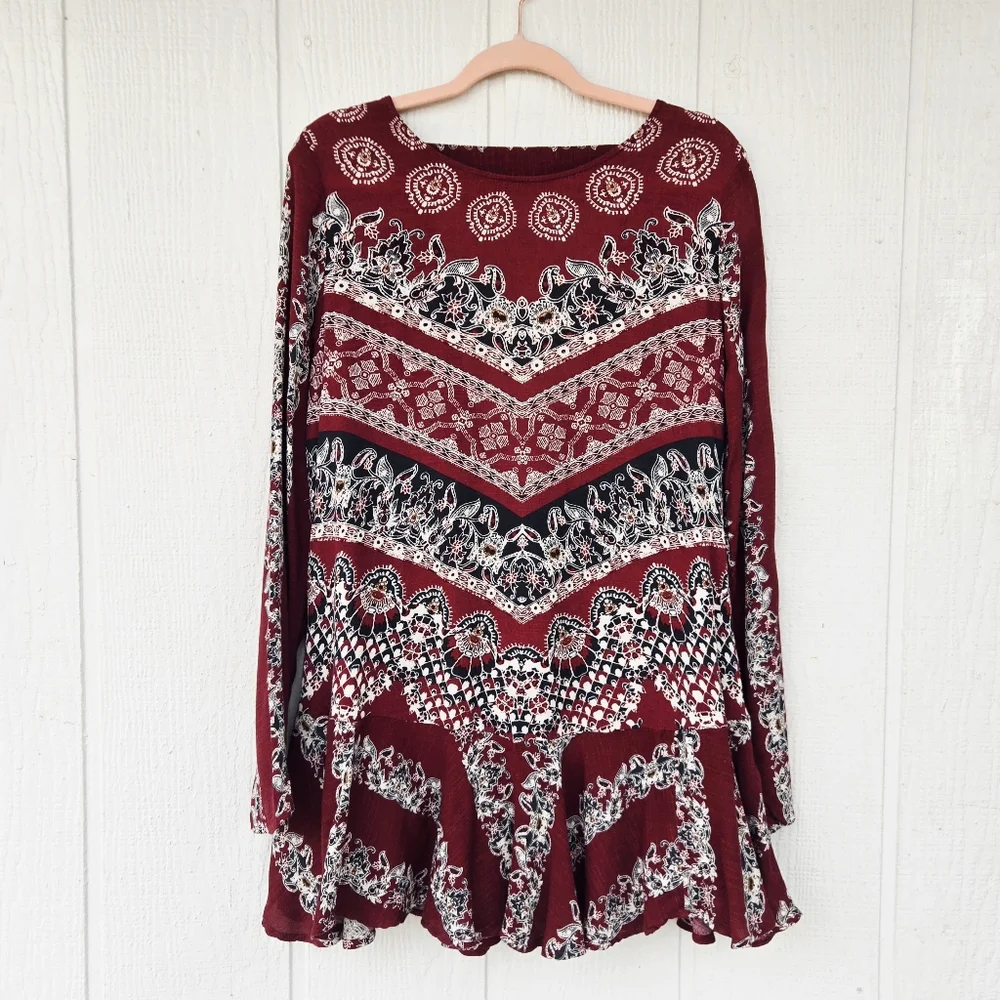 Free People Smooth Talker Boho Paisley Deep Cut V Back Peplum  Tunic Mini Medium - Picture 4 of 9